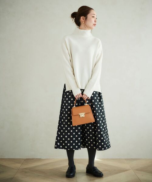 le.coeur blanc（ルクールブラン）の「AULENTTI ミニスクエアショルダー（ショルダーバッグ・レディース・キャメル/ブラック・FREE）」の16枚目の写真