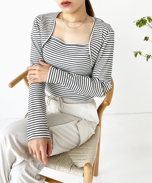 Meli rich（メリーリッチ）の「ボレロレイヤードライクボーダープルオーバー（Tシャツ/カットソー・レディース・ブラック/アイボリー系/ピンク/ホワイト・MEDIUM）」の2枚目の写真