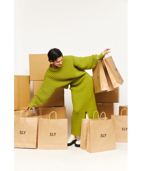 SLY（スライ）の「ITALY YARN RIPPLE SHORT TOPS イタリーヤーンリップルショートトップス ニット セットアップ可能（ニット/セーター・レディース・ターコイズブルー/杢グレー/ライム・FREE）」の4枚目の写真