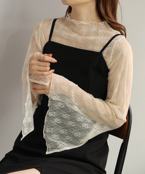 one after another NICE CLAUP（ワンアフターアナザーナイスクラップ）の「トレンドのレイヤードスタイルにおすすめ。アソートトップス（Tシャツ/カットソー・レディース・アイボリー系1/アイボリー系2/アイボリー・FREE）」の3枚目の写真