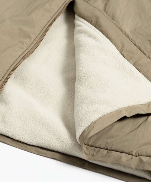 MUHET（ミュエータ）の「パディングジャケット（ブルゾン・レディース・ブラック/カーキ・X-LARGE/MEDIUM）」の18枚目の写真