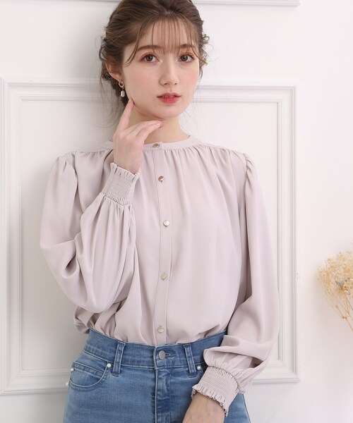 couture brooch(クチュールブローチ)の「◆前後2WAYギャザーデザインブラウス(シャツ/ブラウス・レディース・アイボリー/ライトグレー/ネイビー・38/40/42)」の12枚目の写真