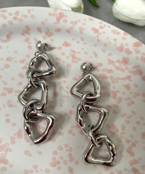 OKIRAKU(オキラク)の「☆ 【by daisy】トライアングルリングピアス RA22-1043(ピアス(両耳用)・レディース・シルバー/ホワイト/ゴールド・FREE)」の7枚目の写真