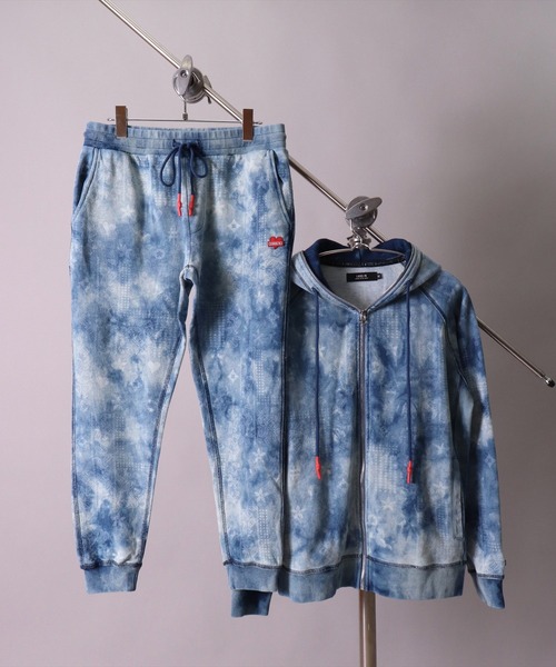 LUXE/R（ラグジュ）の「(RM)【ユニセックス】【LUXE/R】インディゴ 裏毛 モノグラム 総柄 ジョガーパンツ（スウェットパンツ・メンズ・サックスブルー/ネイビー・MEDIUM/LARGE）」の12枚目の写真