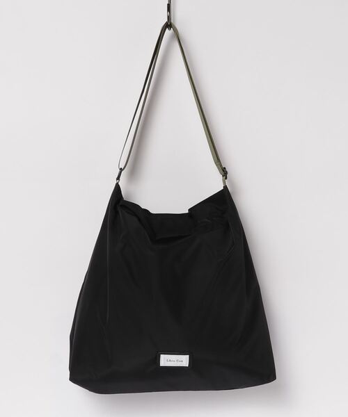 Libra Cue（リブラ キュー）の「ライトウエイトワンハンドルショルダーバッグ（ショルダーバッグ・レディース・ブラック/ホワイト・FREE）」の20枚目の写真