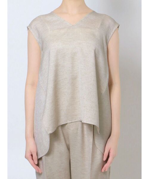 ELENDEEK(エレンディーク)の「Vネックフレアブラウス(シャツ/ブラウス・レディース・ベージュ/ブラック/インディゴブルー・FREE)」の15枚目の写真