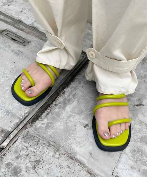 Casselini（キャセリーニ）の「Casselini(キャセリーニ)ストラップミュール（サンダル・レディース・グリーン/ブラック/ブルー/ホワイト・M/L）」の3枚目の写真