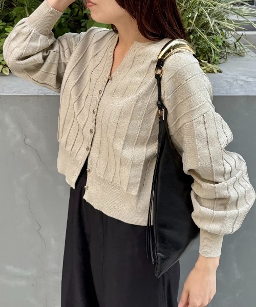 A part by（アパートバイ）の「アイレットアミショートカーディガン（カーディガン/ボレロ・レディース・ブラック/ブルー/アイボリー/ライトブラウン/パープル/グリーン系その他4/ライトベージュ/ブラック系その他/ライトグレー/グリーン/ブラウン系その他2/ベージュ/ネイビー/グリーン系その他3/ホワイト系その他5/グリーン系その他5/ブラウン系その他/グリーン系その他/ホワイト系その他6/イエロー系その他・FREE）」の22枚目の写真