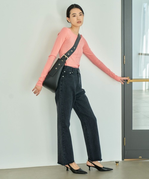 eL（エル）の「【eL】Back Belt Mules/189539（サンダル・レディース・ブラック/シルバー・MEDIUM/LARGE）」の3枚目の写真