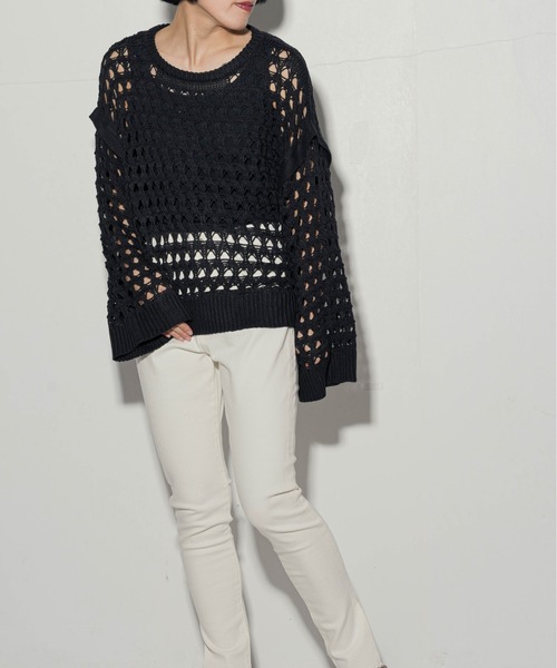 ottilie(オティーリエ)の「ottilie メッシュニットプルオーバー(Tシャツ/カットソー・レディース・ブラック/アイボリー・FREE)」の6枚目の写真