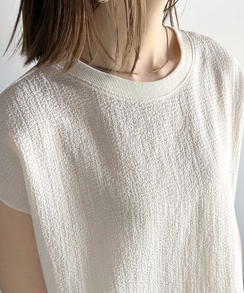 Java（ジャバ）の「《JaVa ジャバコラボ》大人の魅力。フレンチスリーブシンプルシャツ（Tシャツ/カットソー・レディース・オレンジ/ブラック/グレイッシュベージュ/ホワイト・LARGE/MEDIUM/SMALL/X-LARGE）」の21枚目の写真