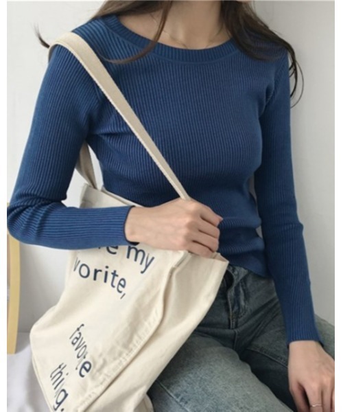 Ritzy(リッツィー)の「9色展開 クルーネック ベーシック リブニットトップス(ニット/セーター・レディース・グレー/ピンク/イエロー/ブルー/グリーン/ボルドー/ホワイト/ベージュ/ブラック・FREE)」の6枚目の写真