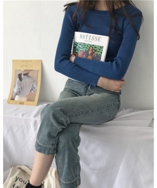 Ritzy(リッツィー)の「9色展開 クルーネック ベーシック リブニットトップス(ニット/セーター・レディース・グレー/ピンク/イエロー/ブルー/グリーン/ボルドー/ホワイト/ベージュ/ブラック・FREE)」の12枚目の写真