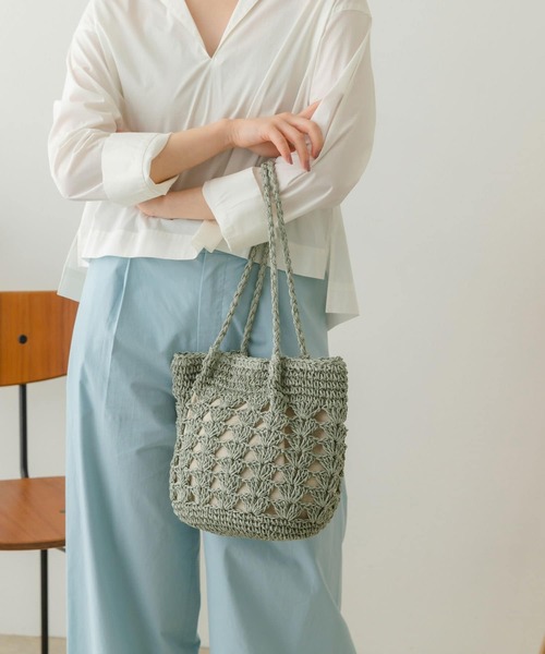 RODE SKO（ロデスコ）の「ペーパー透かし柄トートバッグ（かごバッグ・レディース・ミント/ブラウン系その他/ナチュラル・ONE）」の12枚目の写真