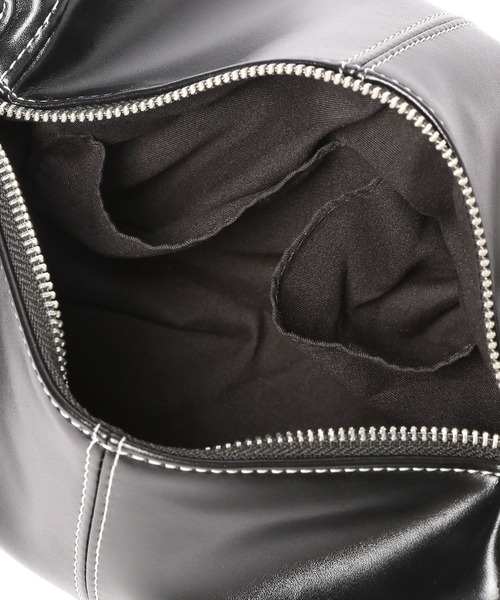 PAGEBOY（ページボーイ）の「ステッチハンドルBAG（ショルダーバッグ・レディース・オフホワイト/ブラック・FREE）」の14枚目の写真