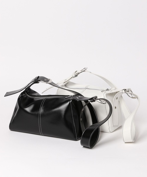 PAGEBOY（ページボーイ）の「ステッチハンドルBAG（ショルダーバッグ・レディース・オフホワイト/ブラック・FREE）」の16枚目の写真