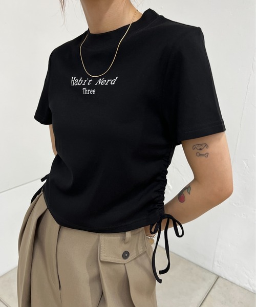 WHO'S WHO gallery(フーズフーギャラリー)の「【HiNT/ヒント】サイドシャーリングTEE(Tシャツ/カットソー・レディース・ホワイト/ブラック/ネイビー・FREE)」の12枚目の写真