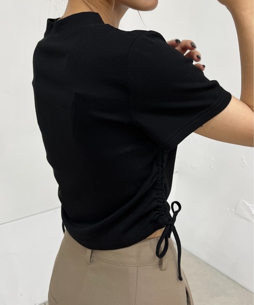 WHO'S WHO gallery(フーズフーギャラリー)の「【HiNT/ヒント】サイドシャーリングTEE(Tシャツ/カットソー・レディース・ホワイト/ブラック/ネイビー・FREE)」の5枚目の写真