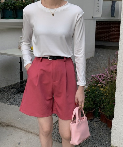 Chaco closet(チャコ クローゼット)の「ベーシックボートネックロングTシャツ(Tシャツ/カットソー・レディース・ブラウン/オレンジ/ブラック/ホワイト/ブルー・FREE)」の7枚目の写真
