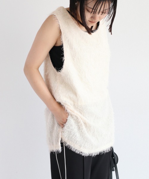 cepo（セポ）の「フリンジベストミニワンピース 2WAY（チュニック・レディース・オフホワイト/ブラック・M）」の4枚目の写真