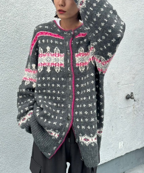 Auntie Rosa Holiday（アンティローザホリデー）の「ノルディックニットカーディガン（カーディガン/ボレロ・レディース・アイボリー/グレー・FREE）」の3枚目の写真