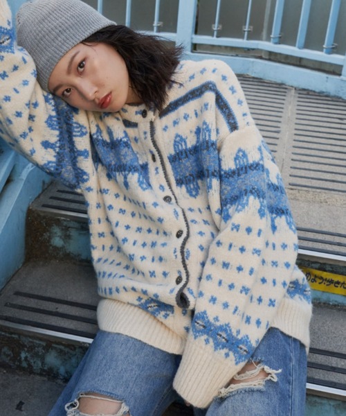 Auntie Rosa Holiday（アンティローザホリデー）の「ノルディックニットカーディガン（カーディガン/ボレロ・レディース・アイボリー/グレー・FREE）」の6枚目の写真