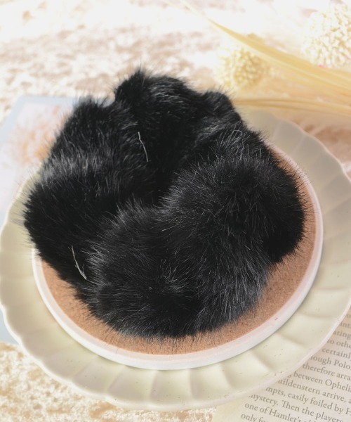 もこもこファーシュシュ  ゴージャスジャラジャラ♬︎♡ 楽天市場】ファーシュシュの通販