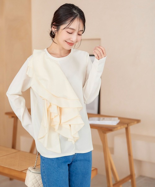 KOBE LETTUCE(コウベレタス)の「アシメフリルカットソートップス(Tシャツ/カットソー・レディース・オフホワイト/ブラック・M)」の5枚目の写真