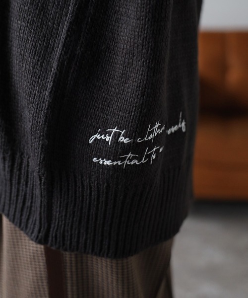 COMMRE（コムル）の「レタード刺繍カーディガン（カーディガン/ボレロ・レディース・アイボリー/チャコールグレー・FREE）」の4枚目の写真