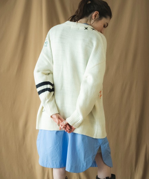 COMMRE（コムル）の「レタード刺繍カーディガン（カーディガン/ボレロ・レディース・アイボリー/チャコールグレー・FREE）」の21枚目の写真