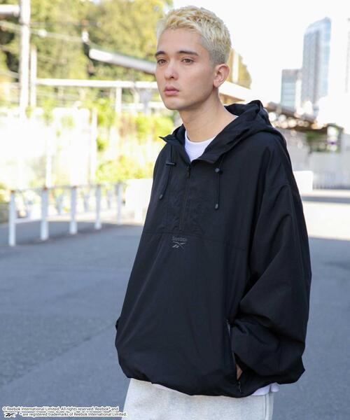 Reebok（リーボック）の「∴WEGO/別注Reebok アノラックパーカー（ブルゾン・メンズ・ブラック・LARGE/MEDIUM）」の15枚目の写真