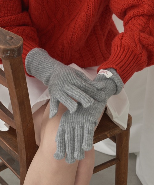 GIUNON（ジウノン）の「smartphone touch gloves / スマートフォンタッチ手袋（手袋・レディース・グレー/アイボリー/ライトブルー・FREE）」の13枚目の写真