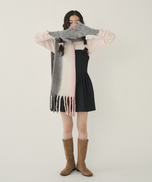 GIUNON（ジウノン）の「smartphone touch gloves / スマートフォンタッチ手袋（手袋・レディース・グレー/アイボリー/ライトブルー・FREE）」の15枚目の写真