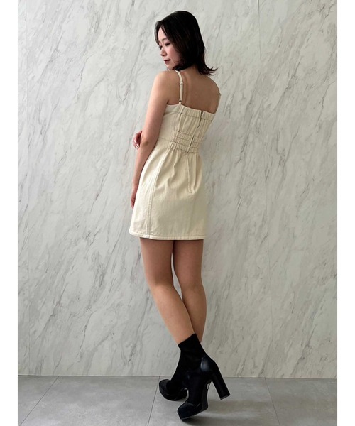 dazzlin(ダズリン)の「カーブジャケットSET2wayデニムキャミワンピース(ワンピース・レディース・ベージュ/ブラック/ブルー/インディゴブルー・SMALL/MEDIUM/LARGE)」の17枚目の写真