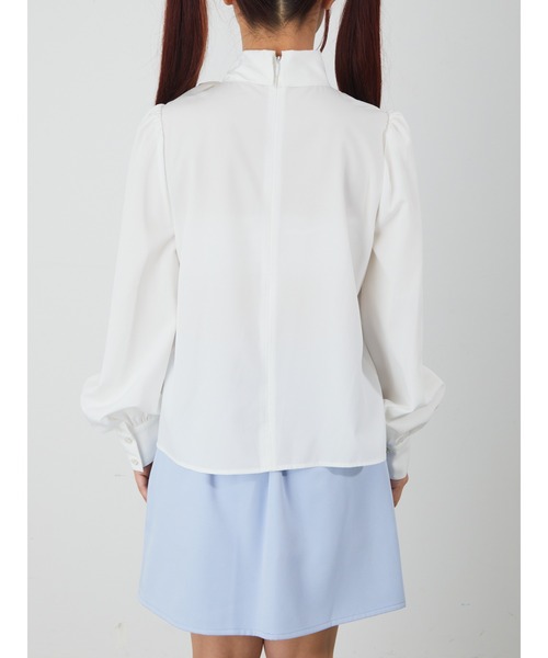 Ank Rouge(アンクルージュ)の「サイドリボンタイブラウス(シャツ/ブラウス・レディース・ホワイト/ブラック・M)」の9枚目の写真