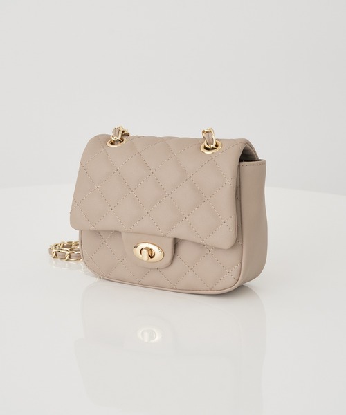 earth music&ecology（アースミュージックアンドエコロジー）の「キルティングチェーンショルダーバッグ（ショルダーバッグ・レディース・ピンク/アイボリー/ベージュ/ブラック/パープル・FREE）」の3枚目の写真