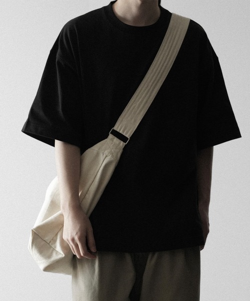 RUUBON（ルーボン）の「ショルダーバッグ（ショルダーバッグ・メンズ・グレー・FREE）」の3枚目の写真