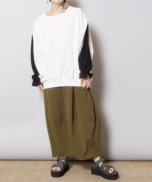 OSMOSIS(オズモーシス)の「コクーンスカート(スカート・レディース・カーキ/グレー系その他/ブラック・ONE SIZE)」の21枚目の写真