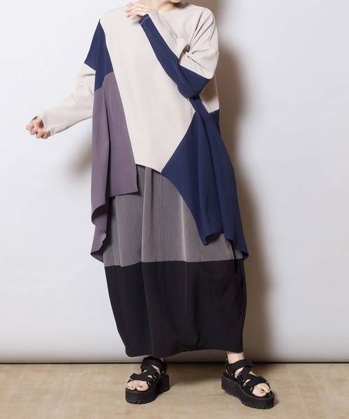 OSMOSIS(オズモーシス)の「コクーンスカート(スカート・レディース・カーキ/グレー系その他/ブラック・ONE SIZE)」の14枚目の写真