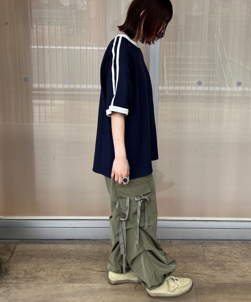 PENNEYS（ぺニーズ）の「PENNEYS/ペニーズ 別注 THE FOX ロゴ ワッペン刺繍ワンポイント ラインデザインルーズリンガー半袖Tシャツ（Tシャツ/カットソー・レディース・ライトオリーブ/オフホワイト/アイボリー/ベージュ/ネイビー/スミクロ・L/M）」の21枚目の写真