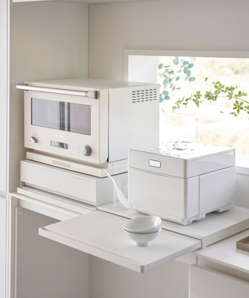 tower（タワー）の「tower(タワー)キッチン家電下スライドテーブル（キッチン収納・レディース・ブラック/ホワイト・ONE SIZE）」の5枚目の写真