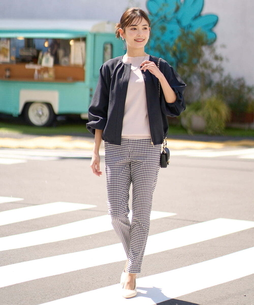 a.v.v(アーヴェヴェ)の「ハイパーストレッチスリムパンツ(その他パンツ・レディース・ホワイト/ライトグレー/ブラック/チャコールグレー・34/36/38/40/42)」の9枚目の写真