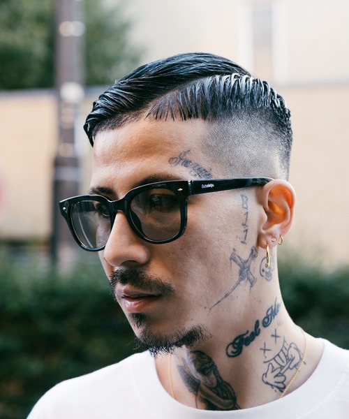 Subciety（サブサエティ）の「SUNGLASS-Vagrant-（サングラス・メンズ・スモーク/ブルー/パープル・FREE）」の3枚目の写真