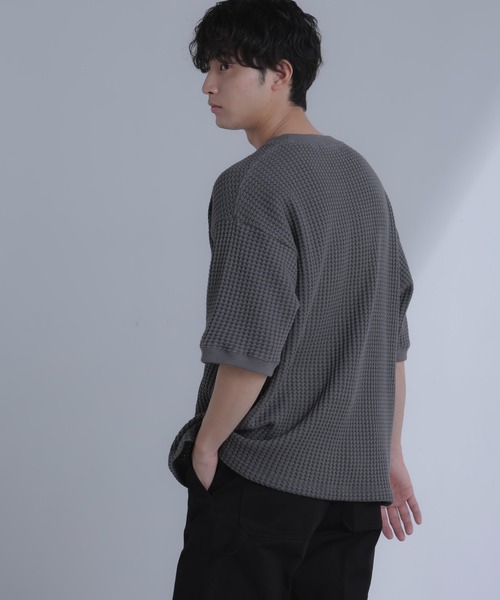 NANO universe（ナノユニバース）の「オニワッフルビッグTシャツ 五分袖（Tシャツ/カットソー・メンズ・ブルーグレー/ホワイト/スミクロ・M/L/XL）」の6枚目の写真