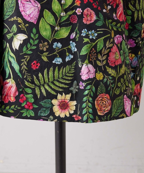 ear PAPILLONNER（イアパピヨネ）の「《リバーシブル/コラボ/ユニ