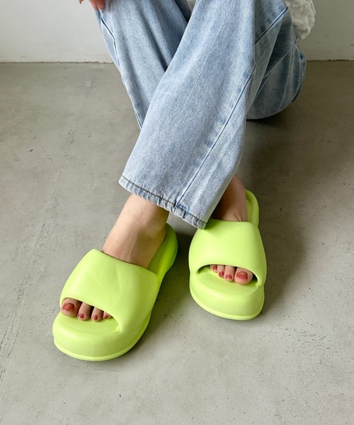 セール】ボリュームパフィー厚底サンダル/コンフォートサンダル