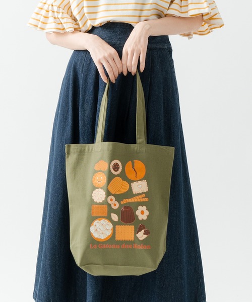 Kelen(ケレン)の「「KELEN/ケレン」ガトープリントトート / GATEAU TOTE(トートバッグ・レディース・ナチュラル/レッド/カーキ/ブラック・FREE)」の4枚目の写真