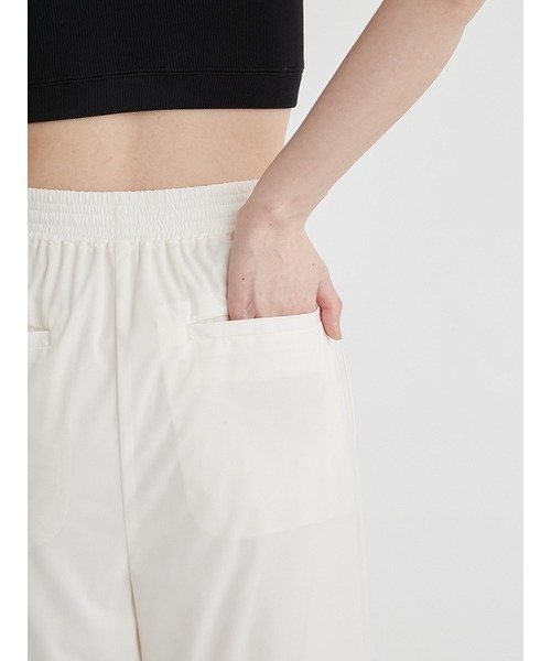 emmi（エミ）の「eco ラッシュガードパラシュートパンツ（その他パンツ・レディース・ブラック/オフホワイト・FREE）」の10枚目の写真