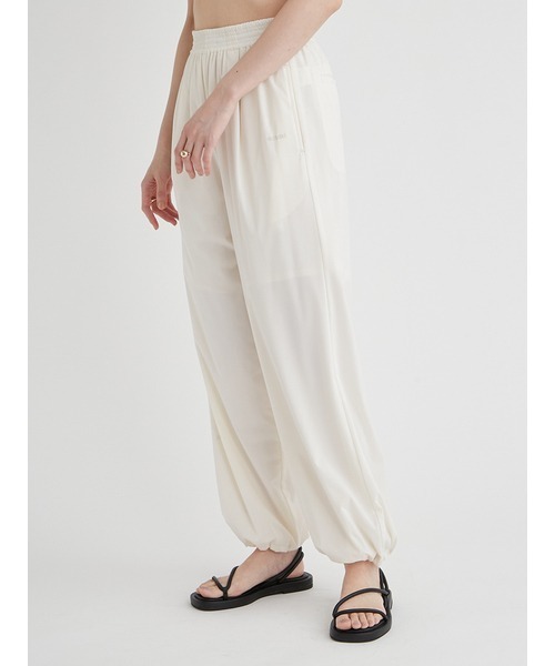 emmi（エミ）の「eco ラッシュガードパラシュートパンツ（その他パンツ・レディース・ブラック/オフホワイト・FREE）」の7枚目の写真