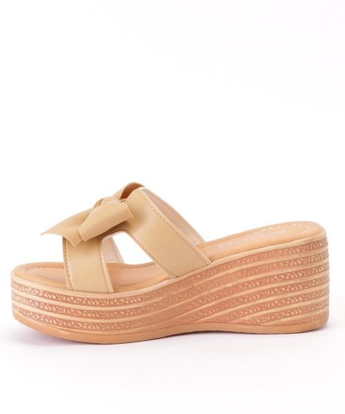 Lace Ladies（レースレディース）の「レザー調 ビッグリボン 厚底 ウエッジ サンダル（サンダル・レディース・アイボリー/ベージュ・22.5/23/23.5/24/24.5/ 25）」の19枚目の写真